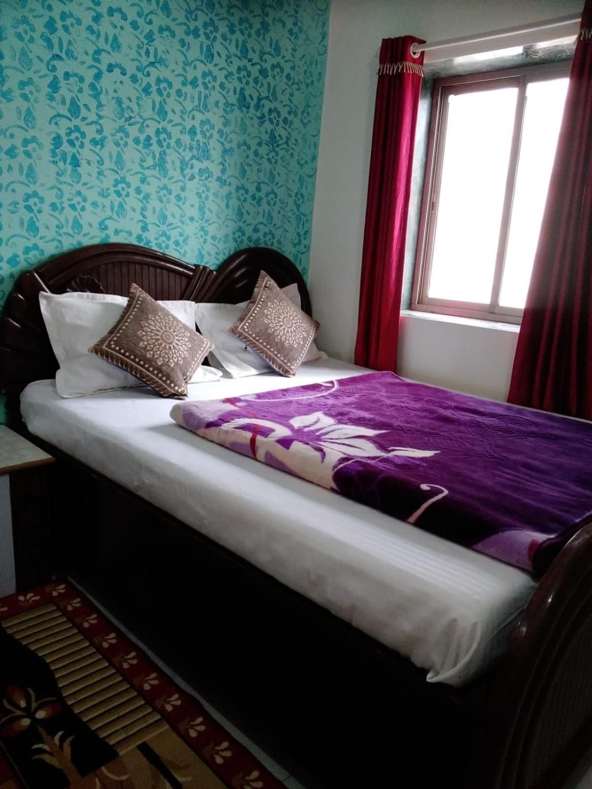 Om Datta Krupa Niwas Homestay *